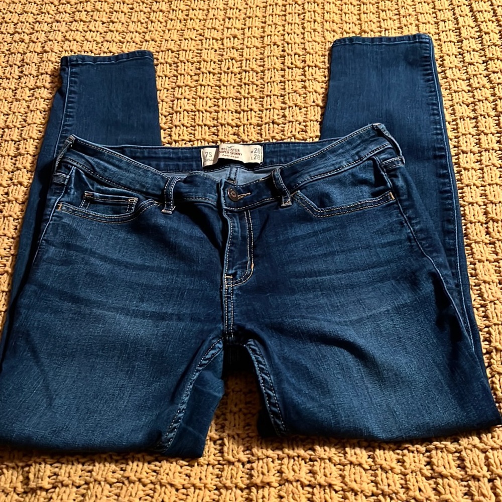 Hollister super skinny low rise jeans